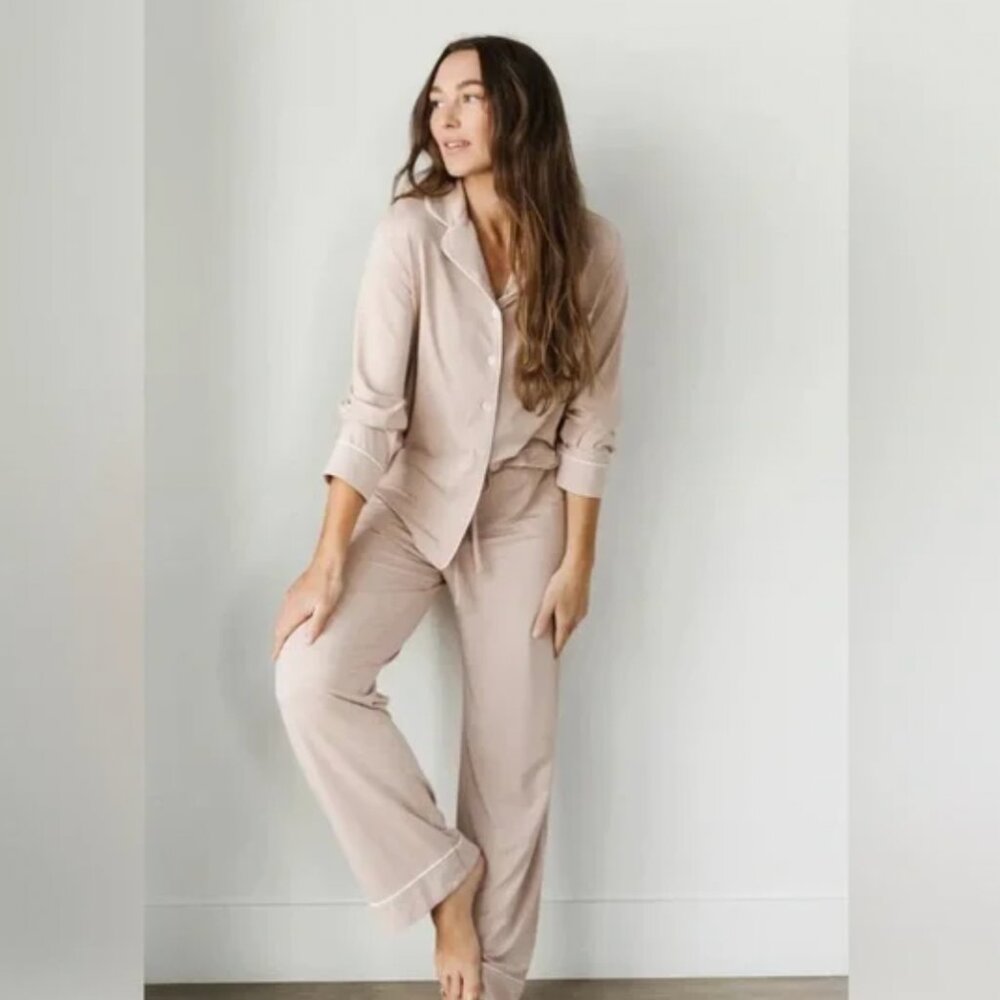 Cozy Earth Bamboo Stretch Knit Long Sleeve & Pants Pajama Set in Blush Medium M